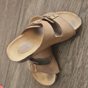 Wonder Nation Sandals sz 4